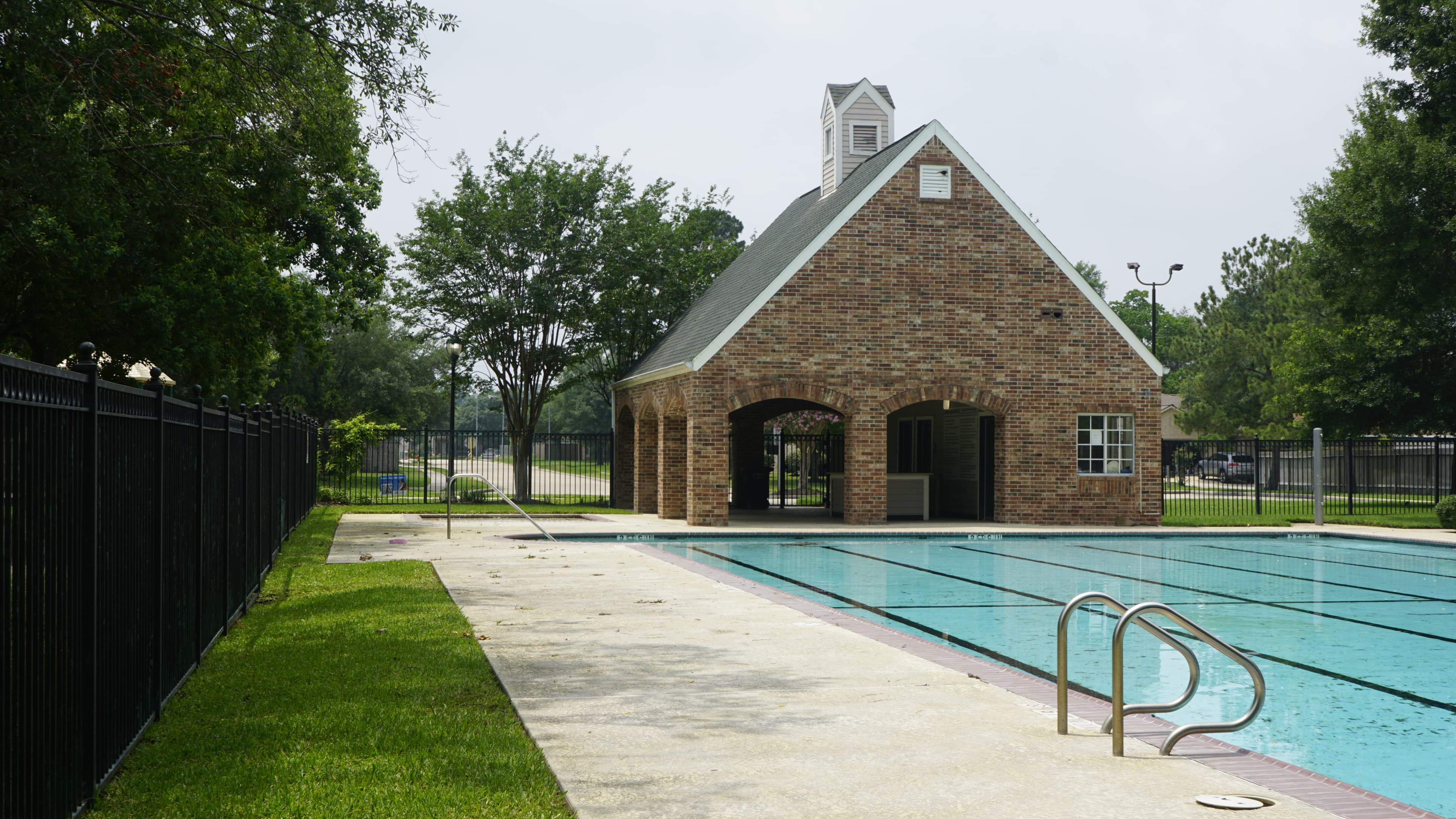hc82 pool